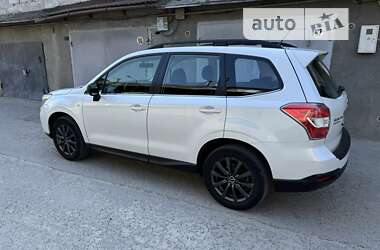 Внедорожник / Кроссовер Subaru Forester 2013 в Киеве