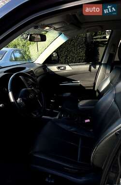Внедорожник / Кроссовер Subaru Forester 2010 в 