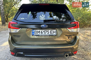 Внедорожник / Кроссовер Subaru Forester 2021 в 