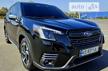 Внедорожник / Кроссовер Subaru Forester 2022 в Днепре