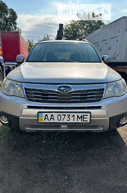 Позашляховик / Кросовер Subaru Forester 2010 в Чернівцях