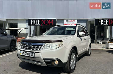 Внедорожник / Кроссовер Subaru Forester 2012 в Киеве