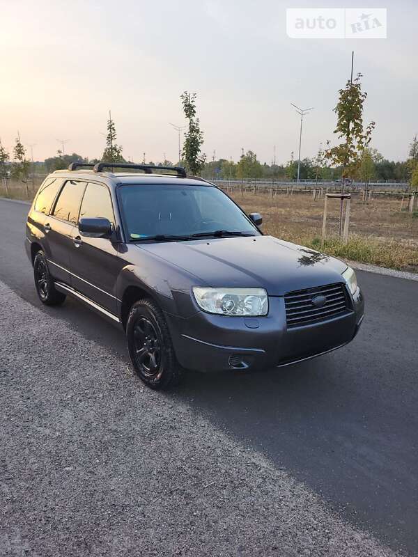 Позашляховик / Кросовер Subaru Forester 2007 в Києві