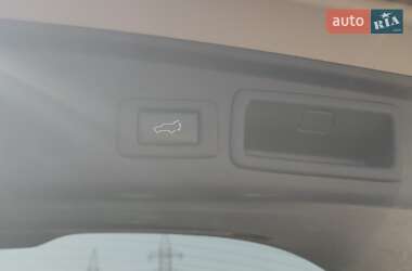 Внедорожник / Кроссовер Subaru Forester 2013 в 