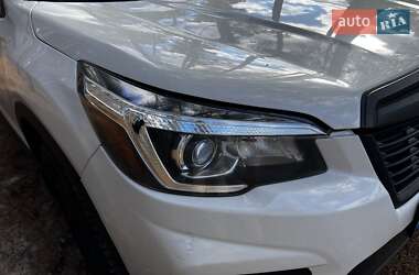 Внедорожник / Кроссовер Subaru Forester 2018 в 