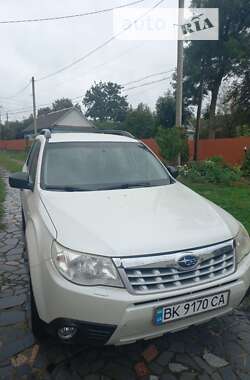 Внедорожник / Кроссовер Subaru Forester 2011 в Ровно