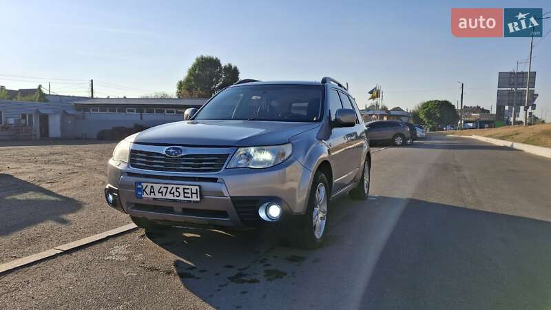 Внедорожник / Кроссовер Subaru Forester 2008 в Киеве