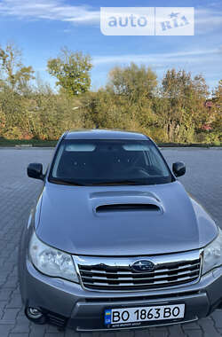 Позашляховик / Кросовер Subaru Forester 2010 в Бережанах