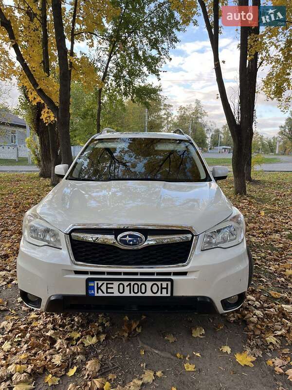 Внедорожник / Кроссовер Subaru Forester 2014 в Новомосковске