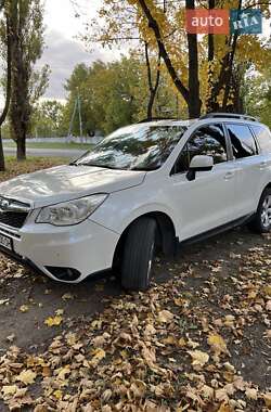 Позашляховик / Кросовер Subaru Forester 2014 в 