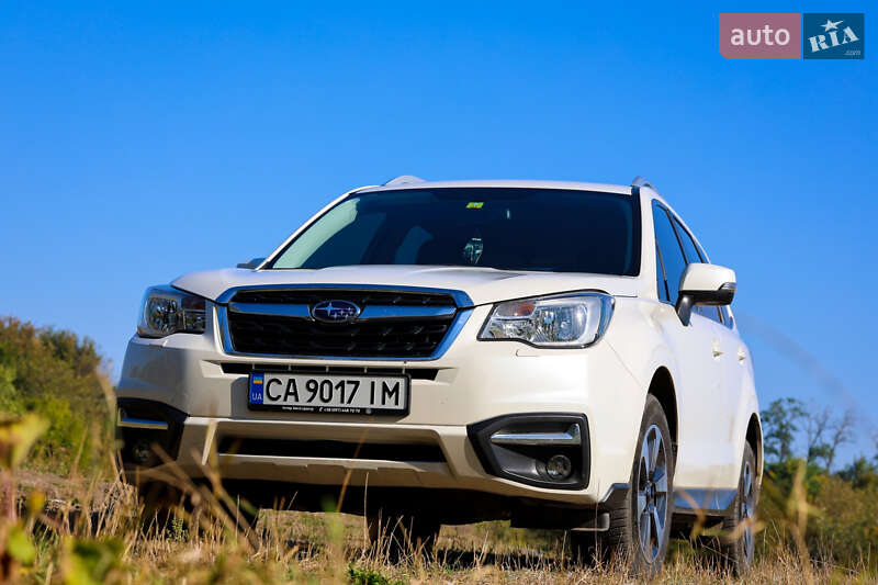 Позашляховик / Кросовер Subaru Forester 2016 в Звенигородці