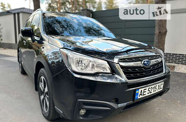 Позашляховик / Кросовер Subaru Forester 2017 в Дніпрі