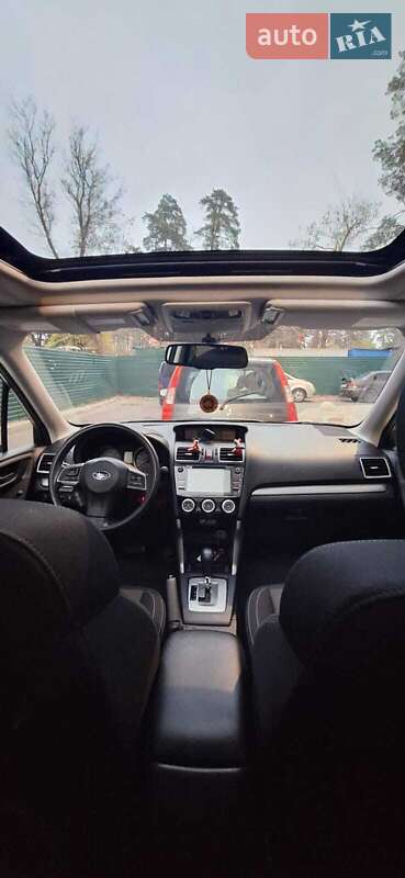 Внедорожник / Кроссовер Subaru Forester 2015 в Киеве