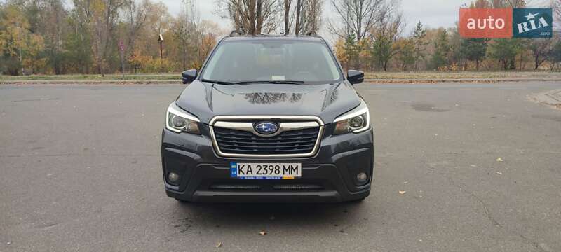 Внедорожник / Кроссовер Subaru Forester 2019 в Киеве