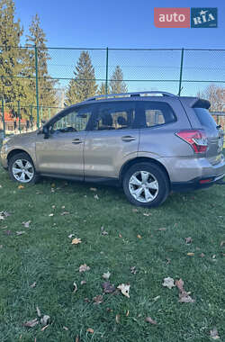 Позашляховик / Кросовер Subaru Forester 2014 в Городенці