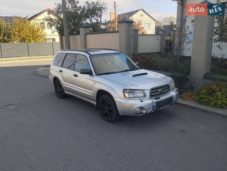 Внедорожник / Кроссовер Subaru Forester 2004 в Киеве