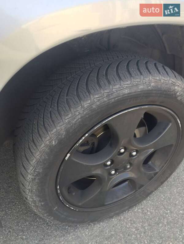 Внедорожник / Кроссовер Subaru Forester 2004 в Киеве