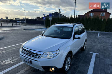 Позашляховик / Кросовер Subaru Forester 2011 в Луцьку