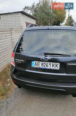 Внедорожник / Кроссовер Subaru Forester 2011 в 