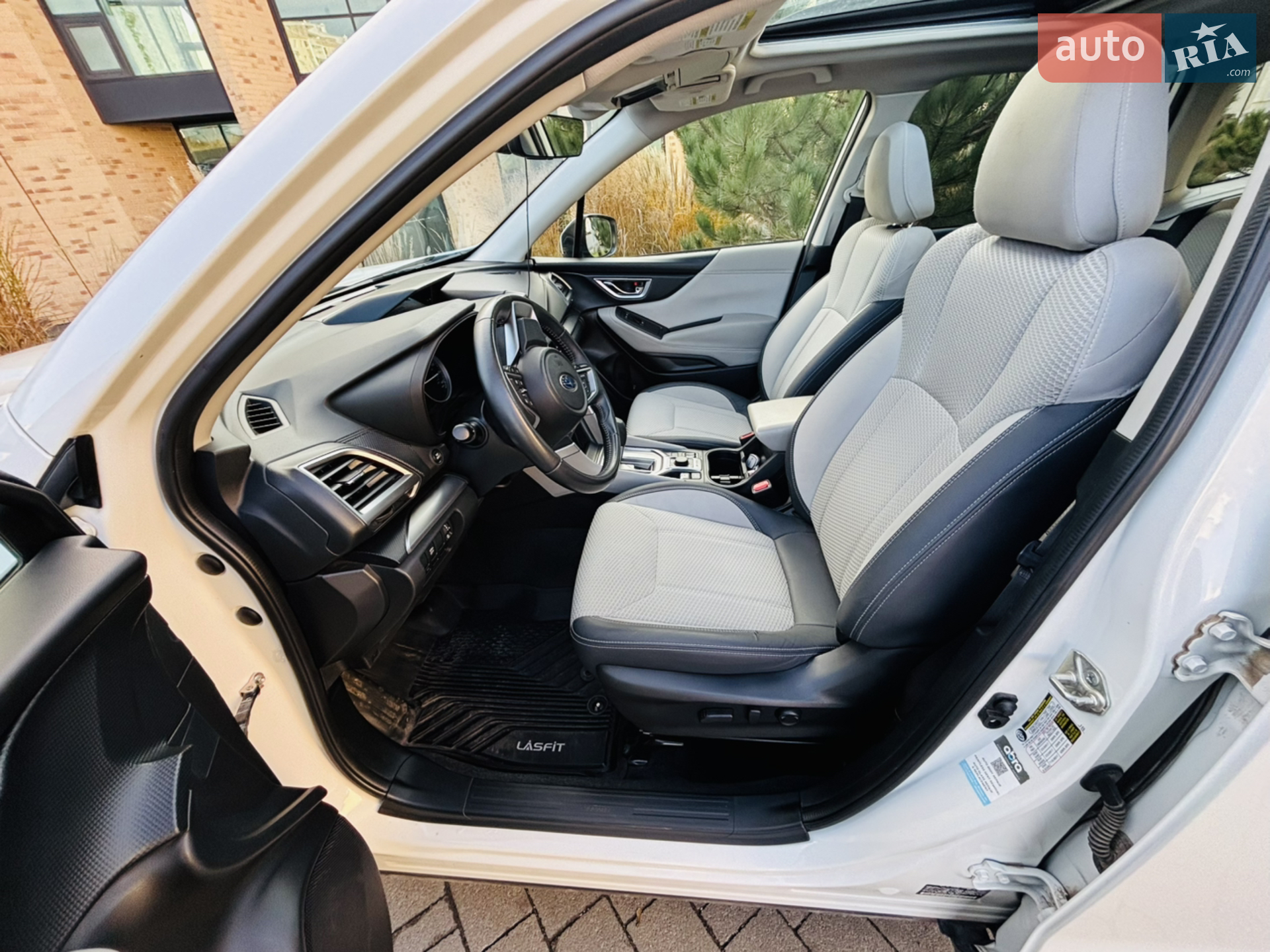 2021 Subaru Forester - мініатюра 30