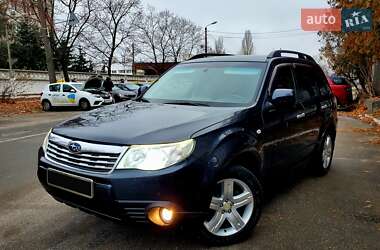 Внедорожник / Кроссовер Subaru Forester 2010 в Киеве