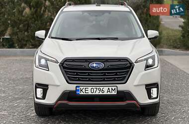 Внедорожник / Кроссовер Subaru Forester 2023 в Днепре