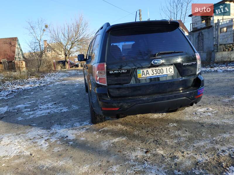 Позашляховик / Кросовер Subaru Forester 2008 в Києві