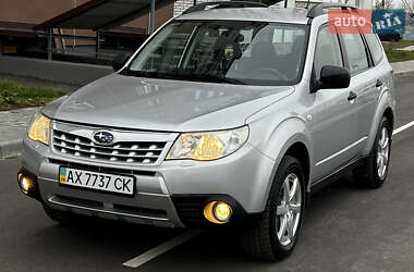 Внедорожник / Кроссовер Subaru Forester 2011 в Виннице