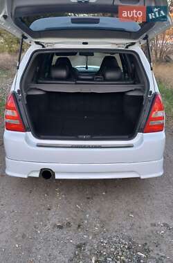 Внедорожник / Кроссовер Subaru Forester 2004 в 