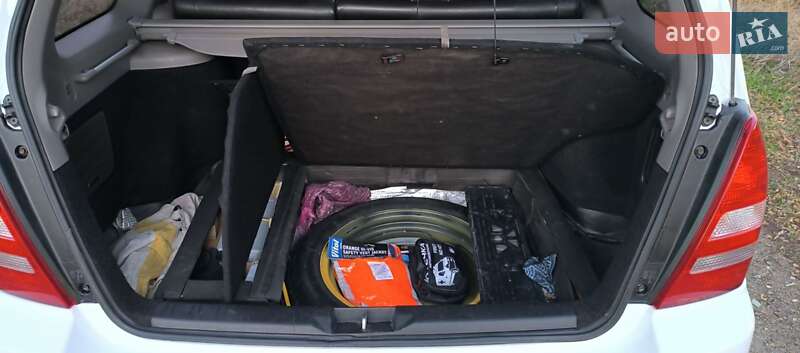Внедорожник / Кроссовер Subaru Forester 2004 в Никополе