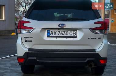 Позашляховик / Кросовер Subaru Forester 2022 в Києві