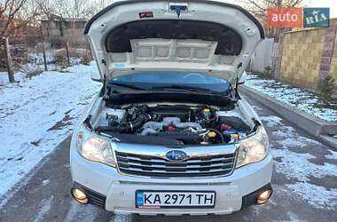 Внедорожник / Кроссовер Subaru Forester 2008 в Каменском