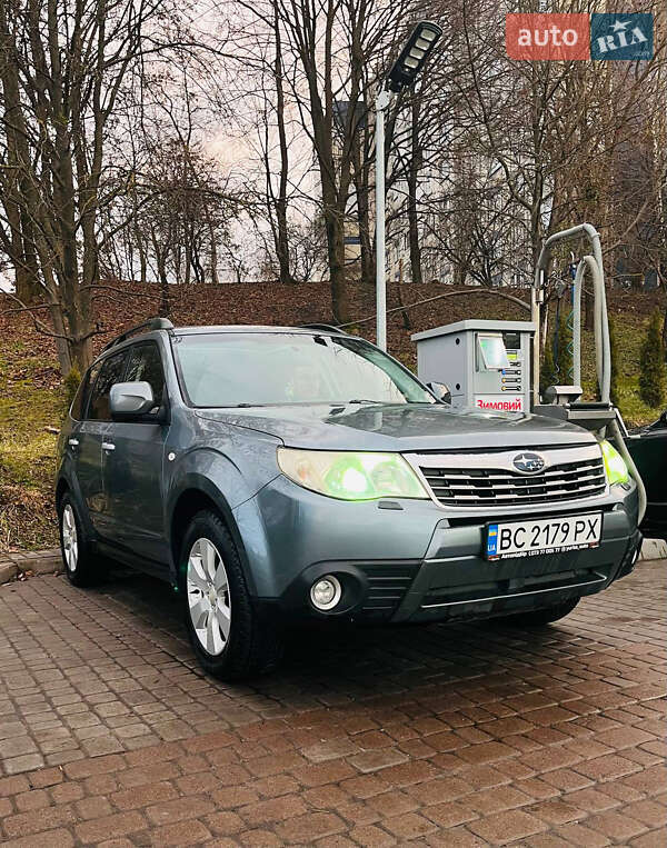 Внедорожник / Кроссовер Subaru Forester 2008 в Львове