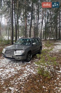 Позашляховик / Кросовер Subaru Forester 2006 в Чернігові