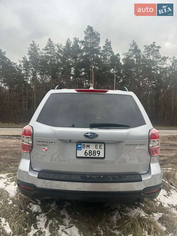 Внедорожник / Кроссовер Subaru Forester 2015 в Киеве