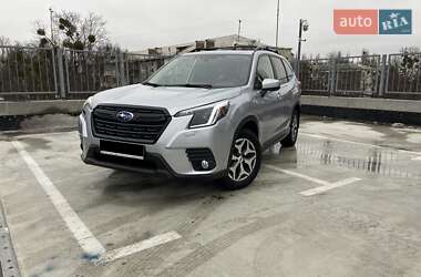 Позашляховик / Кросовер Subaru Forester 2021 в Києві