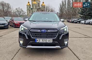 Позашляховик / Кросовер Subaru Forester 2022 в Дніпрі