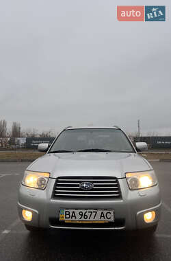 Внедорожник / Кроссовер Subaru Forester 2006 в 