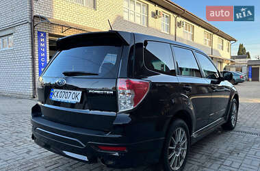 Внедорожник / Кроссовер Subaru Forester 2011 в 