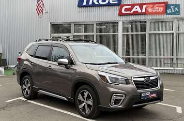 Позашляховик / Кросовер Subaru Forester 2020 в Києві