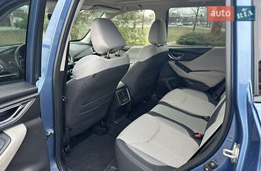Внедорожник / Кроссовер Subaru Forester 2020 в 