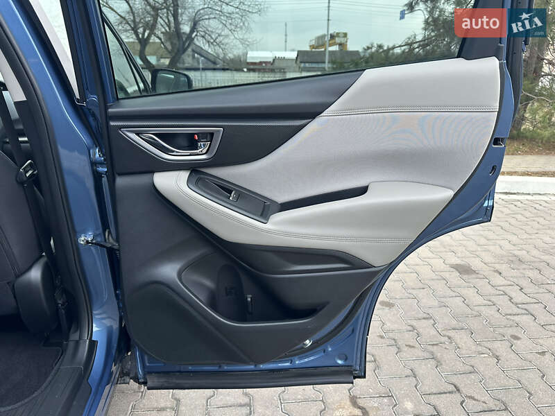 Позашляховик / Кросовер Subaru Forester 2020 в Києві