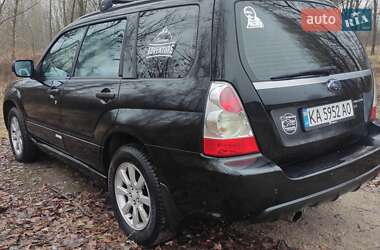 Позашляховик / Кросовер Subaru Forester 2006 в Києві