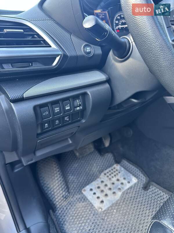Внедорожник / Кроссовер Subaru Forester 2018 в Днепре