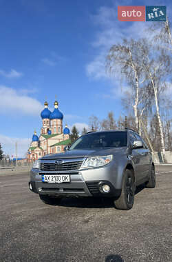 Позашляховик / Кросовер Subaru Forester 2010 в Первомайську