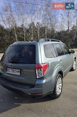 Позашляховик / Кросовер Subaru Forester 2011 в Львові