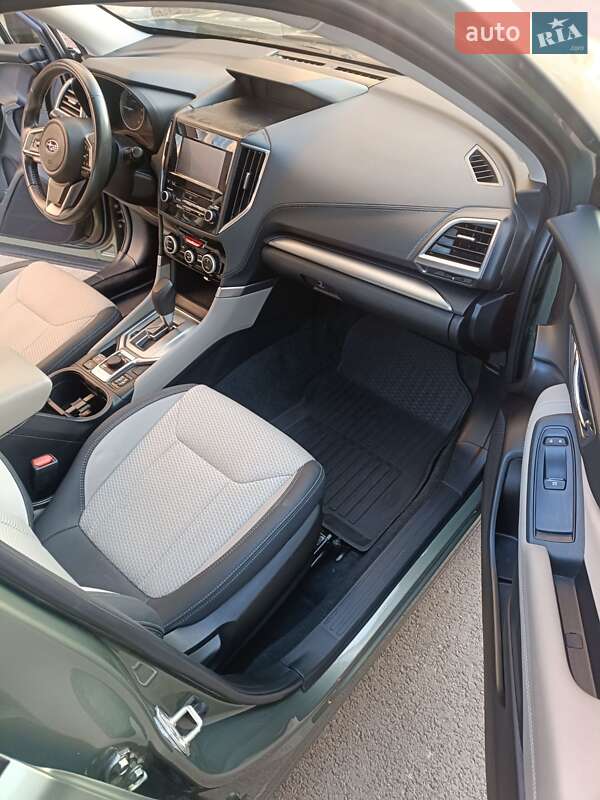 Внедорожник / Кроссовер Subaru Forester 2020 в Киеве