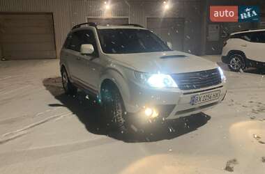 Внедорожник / Кроссовер Subaru Forester 2010 в Староконстантинове