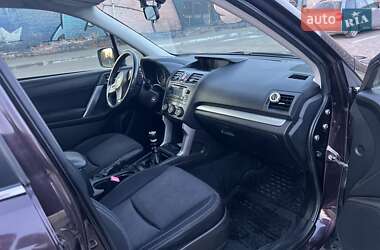 Внедорожник / Кроссовер Subaru Forester 2013 в 