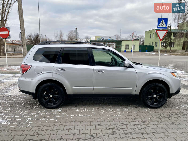 Внедорожник / Кроссовер Subaru Forester 2009 в Виннице